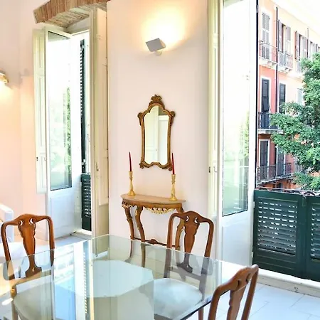 Sinclair , Loft In Center With Original Romantic Fresco * Кальяри
